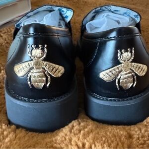 Gucci Black Leather Shoes with Floral Interior